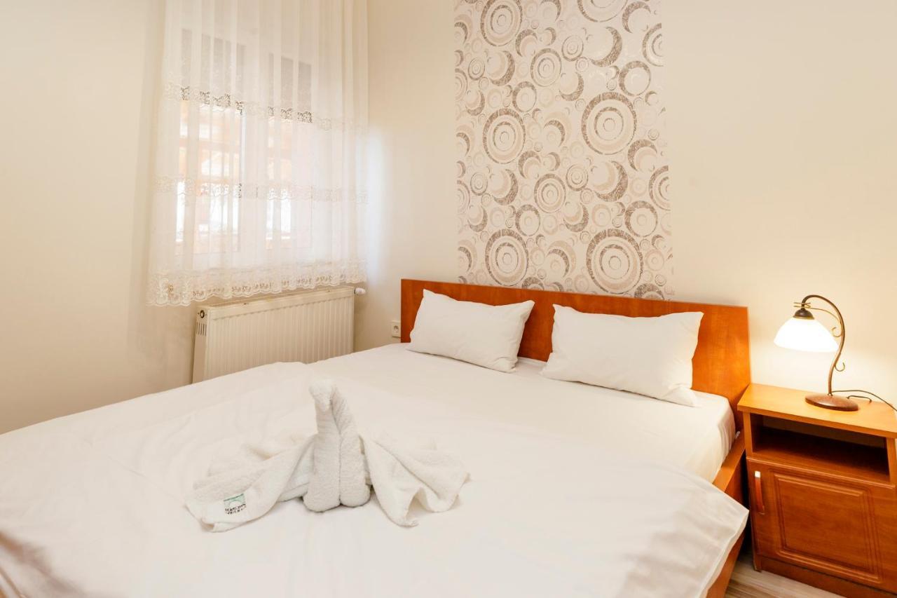אגר Almafa Apartmanhaz מראה חיצוני תמונה