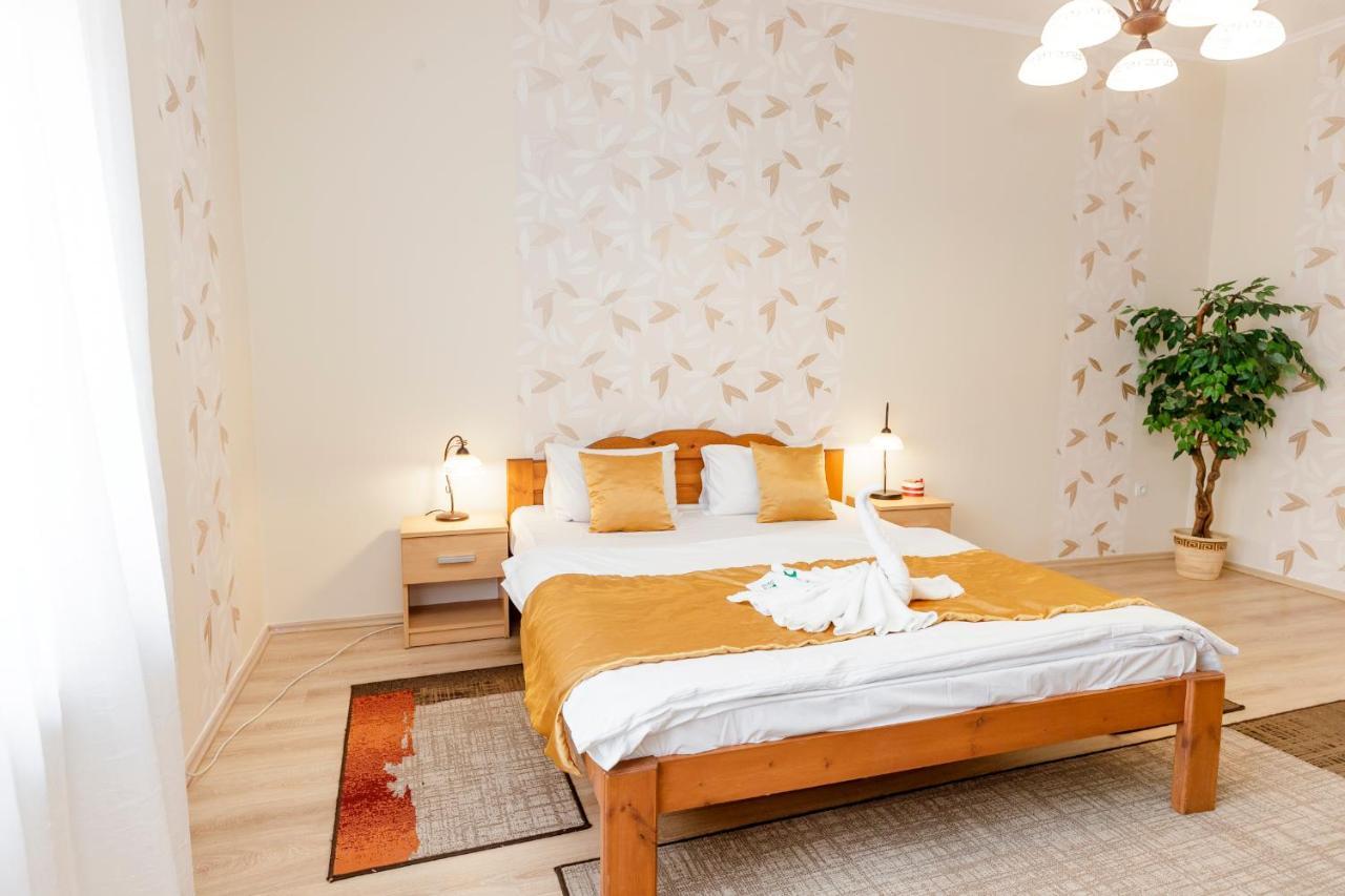 אגר Almafa Apartmanhaz מראה חיצוני תמונה